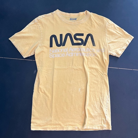 Graphic Tees from Europe - Picture 3 of 4